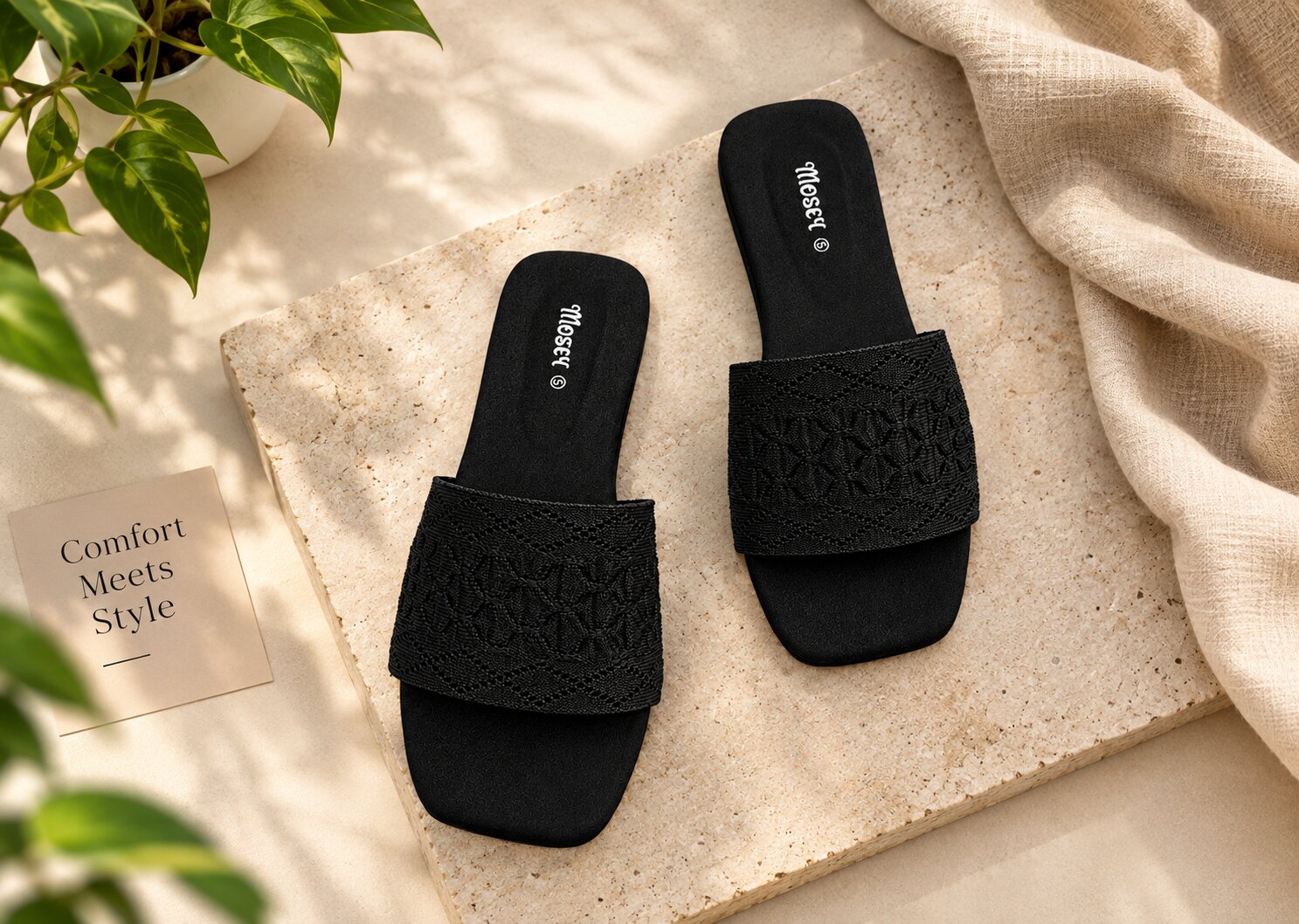 FLAT SANDALS